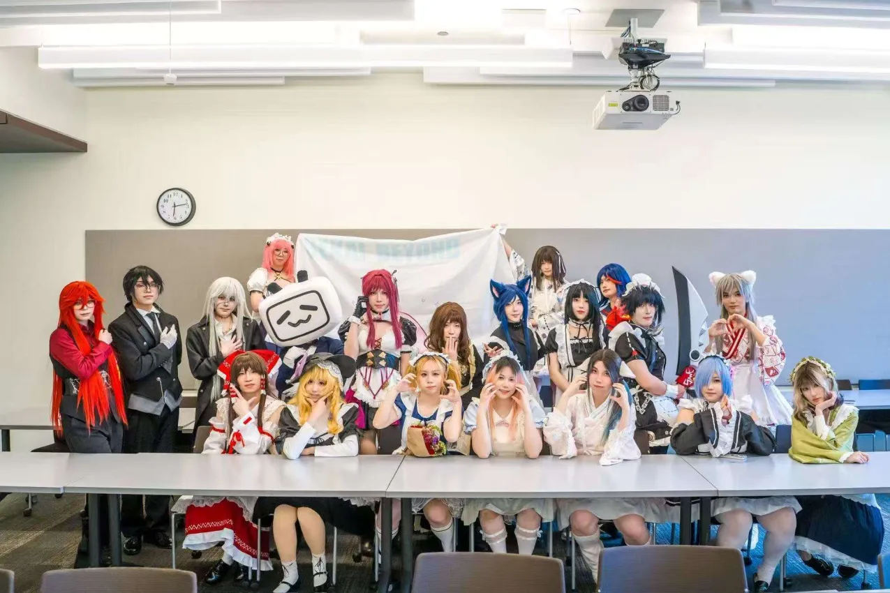 Sekai Beyond Members